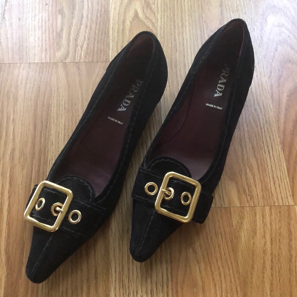 Prada Gold and black flats